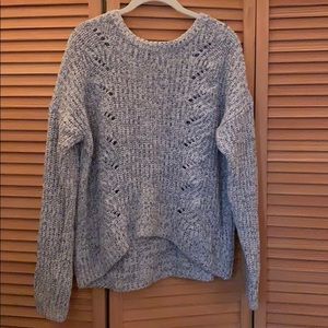 Gap sweater - black and white stitching